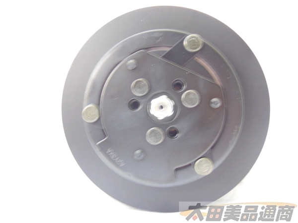 コマツ 建設機械用 コンプレッサークラッチ付/SD7H15-7992