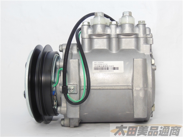 ふそう ローザ用 コンプレッサークラッチ付/AKC200A160/MK474962